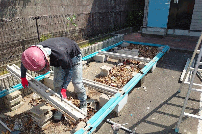 小屋の解体