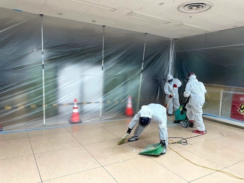 アスベスト含有床材
