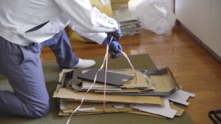 遺品整理から解体までの一連の流れを徹底解説！実家を片付けて取り壊すまでの流れとは