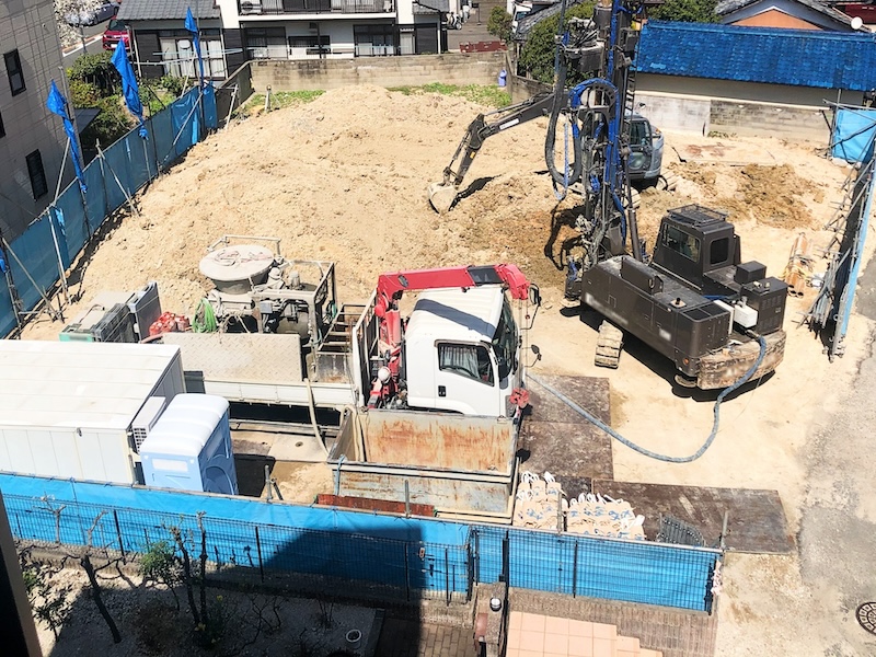 埋め戻しと転圧