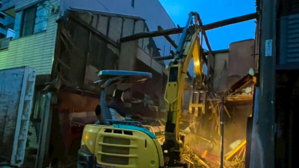 愛知県名古屋市／木造二階建て住宅の解体工事【50坪・約198万円】