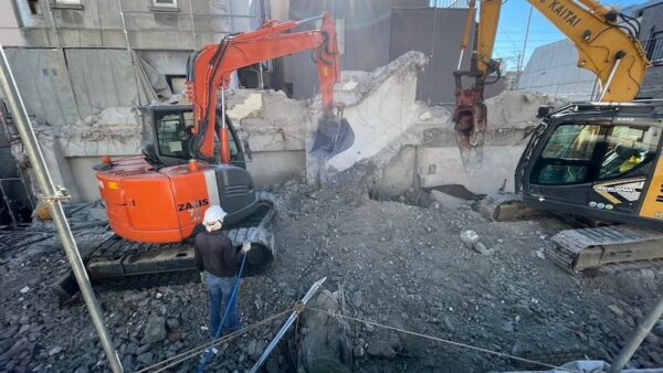 【建屋の解体工事】木造建築物、鉄骨造建物、鉄筋コンクリート造建物の違いを解体会社が解説します。