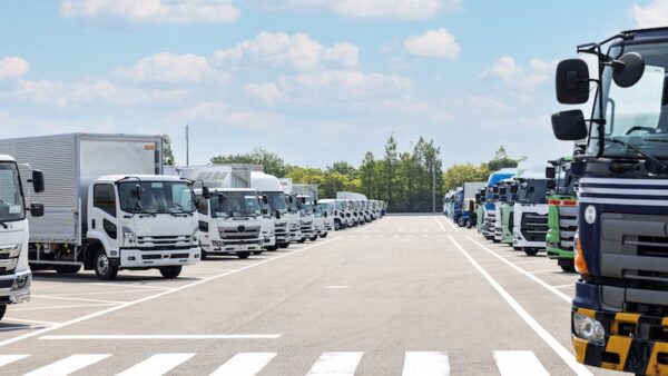 運送業界が限界寸前？トラックGメンの取り締まり強化で解体業界の物流はどう変わる