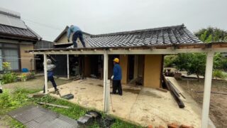 【愛知県豊田市】約15坪の木造倉庫・建屋解体工事｜狭小地での...